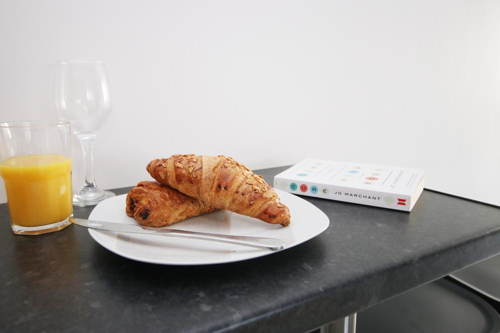 Modern Guesthouse, Fast Wi-Fi, Street Free Parking, Central, Fully Equipped Cardiff Exteriér fotografie